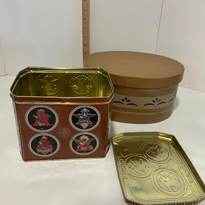Storage boxes and Busch Tin