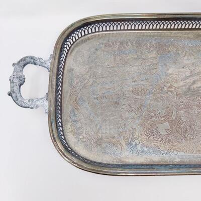 BEAUTIFUL VINTAGE ETCHED SILVERPLATE FOOTED SERVING TRAY