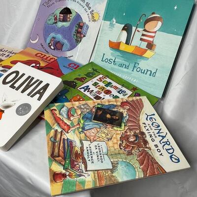 Lots of kids books