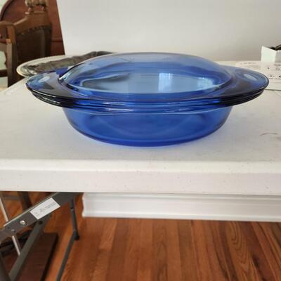 Vintage ANCHOR HOCKING OVAL CASSEROLE Cobalt Blue 2Qt W/Serving Lid And Handles