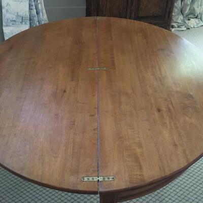 Demi Lune table.