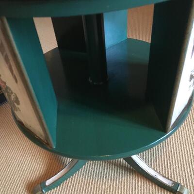 Small vintage round painted table.