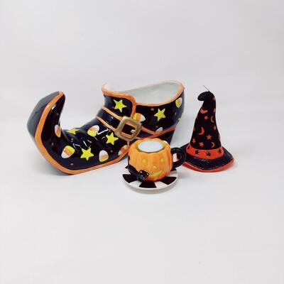 FUN HALLOWEEN CANDLES AND CERAMIC BOOT LOT