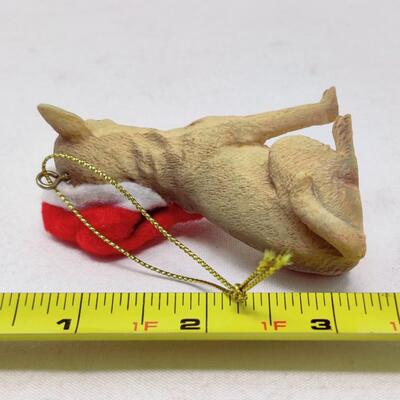 SWEET CHRISTMAS CHIHUAHUA ORNAMENT