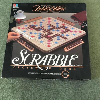 Classic Scrabble Deluxe edition
