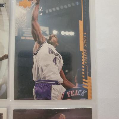 Basketball card lot of 9