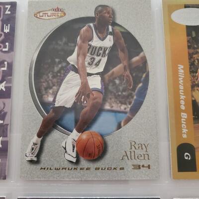 Basketball card lot of 9