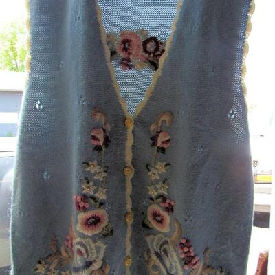 Nice Quality Men's Sweater Jersild Neenah, Women's Sweater Vest and Furs of Distinction Cover
