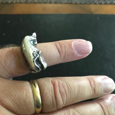 ARTISAN STERLING WHALE RING