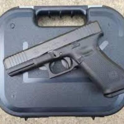 Glock 17 Gen 5 - 9mm Pistol - NEW