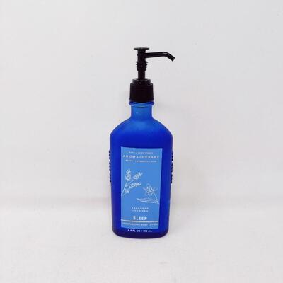BATH AND BODY WORKS AROMATHERAPY SLEEP LAVENDER AND VANILLA