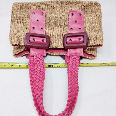 LOVELY STRAW AND PINK LEATHER HANDBAG