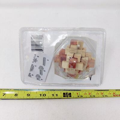 FUN BRAIN TEASER WOOD PUZZLE