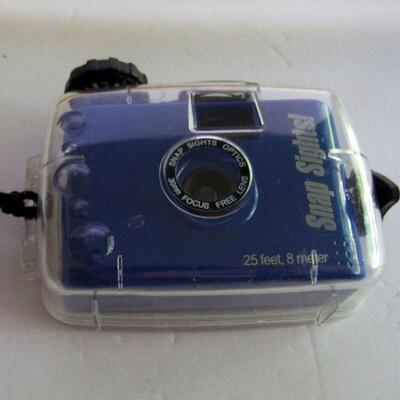 Older Snap Sights 35mm Camera in Case