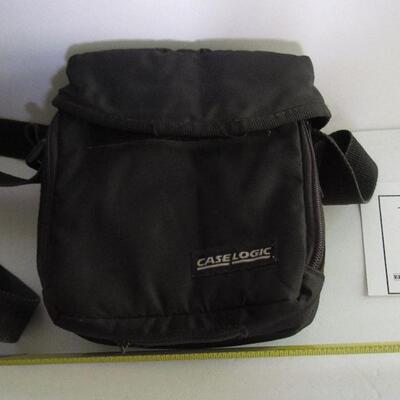 Case Logic CD/DVD Holder With Shoulder Strap