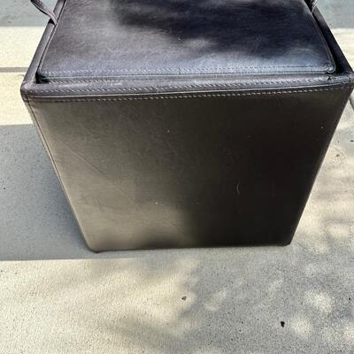 Ottoman with Tray