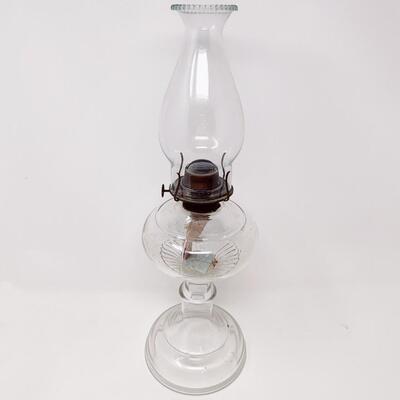 ANTIQUE EAGLE CLEAR OIL LAMP