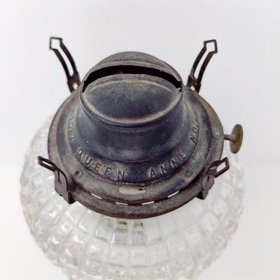 ANTIQUE QUEEN ANNE NO.2 CLEAR WAFFLED PATTERN GLASS OIL LAMP