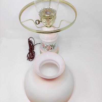 BEAUTIFUL VINTAGE PINK 3-WAY HURRICANE ELECTRIC LAMP