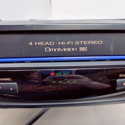PANASONIC VCR PLUS+ SILVER AND REMOTE