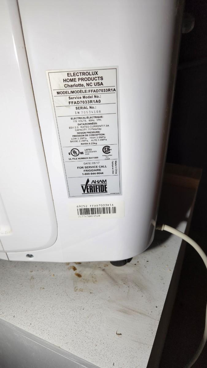 Frigidaire Dehumidifier 70 pint Model FFAD7033R1A