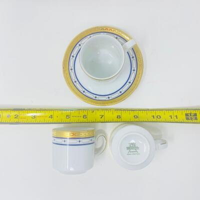 TIRSCHENREUTH TEA CUPS AND SAUCER BUNDLE
