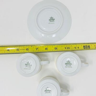 TIRSCHENREUTH TEA CUPS AND SAUCER BUNDLE