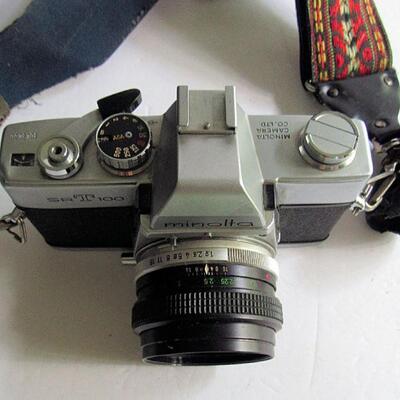 Vintage Minolta SRT100 Camera With Accessories and Case
