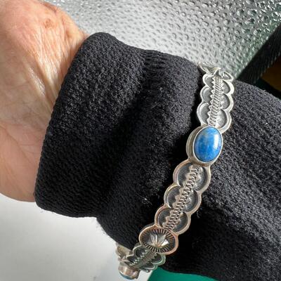Navajo Artist D. Leon SS and Turqouise Bangle