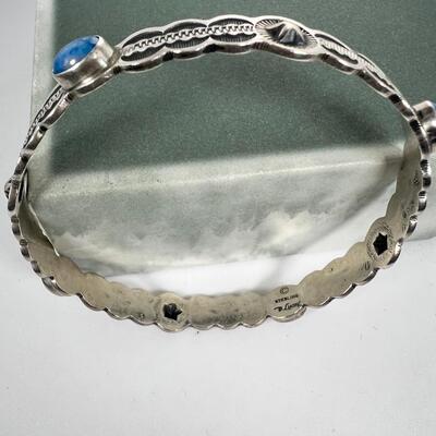 Navajo Artist D. Leon SS and Turqouise Bangle