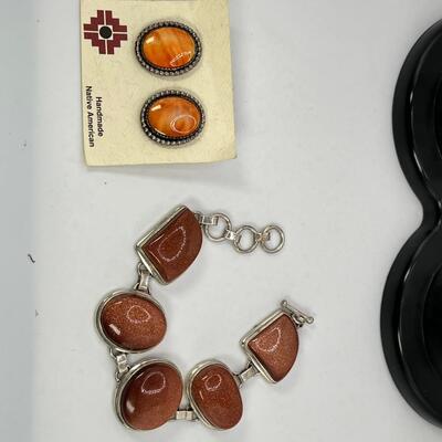 Gold Stone bracelet and Orange spiney oyster shell  clip on earrings