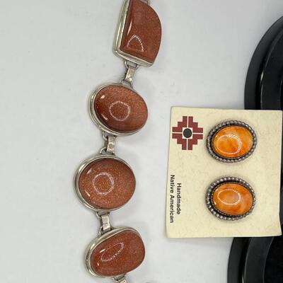 Gold Stone bracelet and Orange spiney oyster shell  clip on earrings