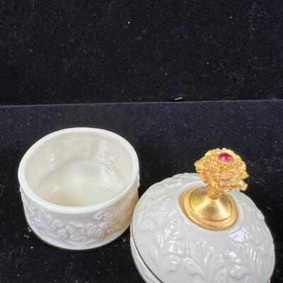 Fine Bone China Collectibles Irish Belleeek Lenox