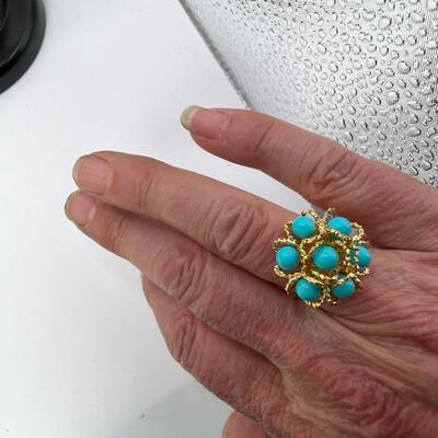 Persian Turqouise 18K gold ring