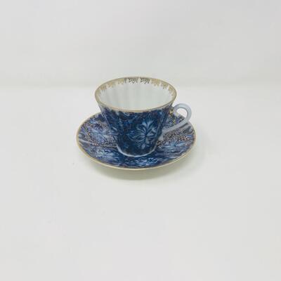 RUSSIAN LOMONOSOV â€œHEATHBIRDSâ€ TEA CUP AND SAUCER SET