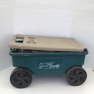5363 Ames Garden Buddy Seat with Gloves and Tools