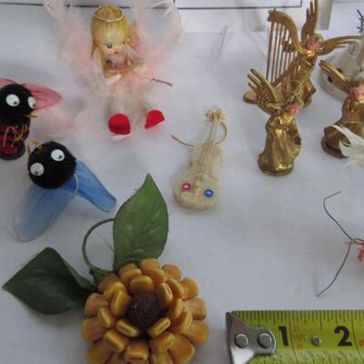 Lot of Misc Christmas Items, Some Older Some Newer
