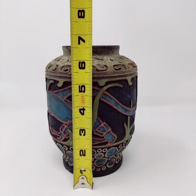 BEAUTIFUL HANDMADE POTTERY VASE SIGNED WILKERSON 10-66