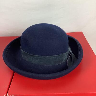 Lot. 5379. Vintage Talbots Ladies Hats