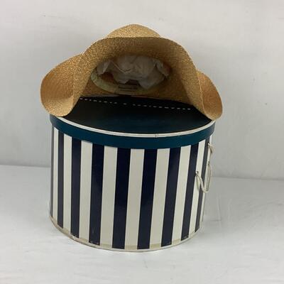 Lot. 5380. Vintage Margaret Hunter Straw Hat