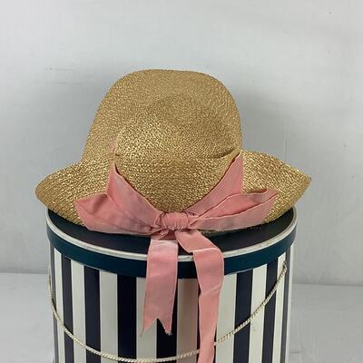 Lot. 5380. Vintage Margaret Hunter Straw Hat