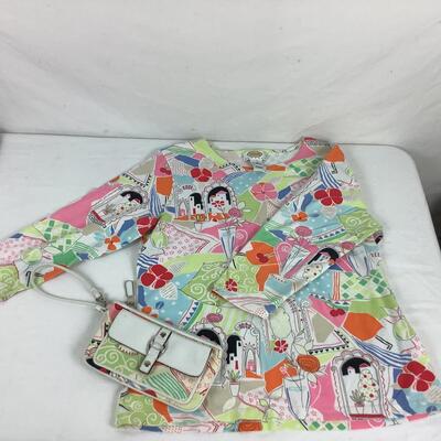 Lot  5388.  Talbots Top ( size Medium ) with Matching Wristlet / additional change purses/address& wallet combo