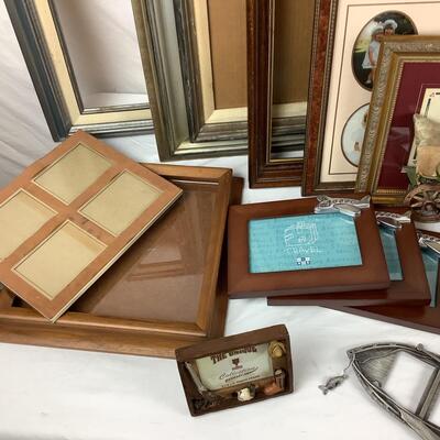 Lot. 5396.  Lot of Wooden & Leather Picture  Frames