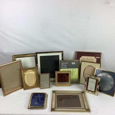 Lot  5398.  Lot of Gold Picture Frames