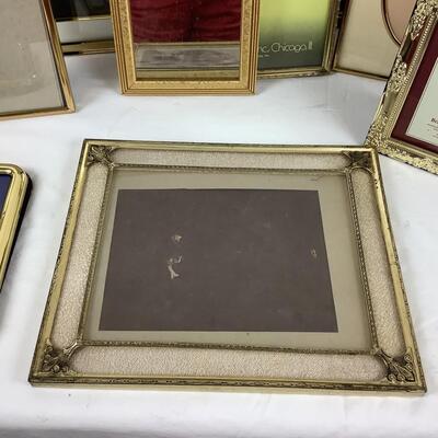 Lot  5398.  Lot of Gold Picture Frames