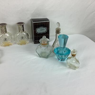 Lot. 5404. Lot of Vintage Perfume Bottles