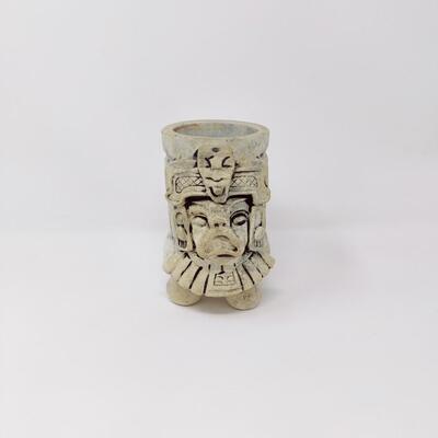 MAYAN STATUESQUE VASE