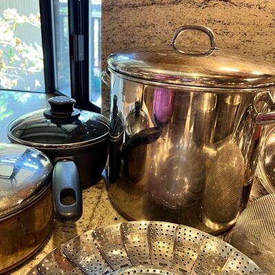 High quality kitchenware Pots and pans
