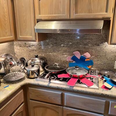 High quality kitchenware Pots and pans