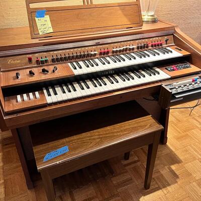 Electone organ